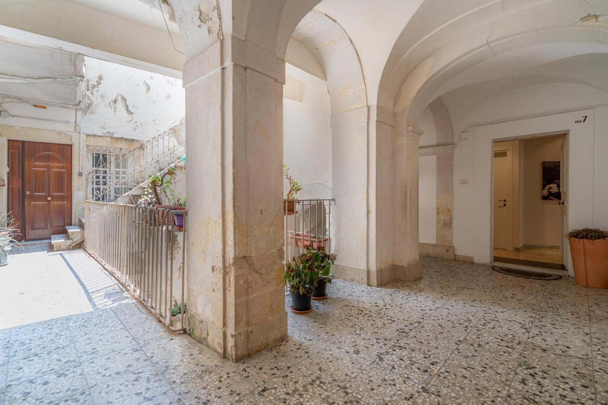 Hotiday Room Collection - Ortigia Opera Syracuse Buitenkant foto