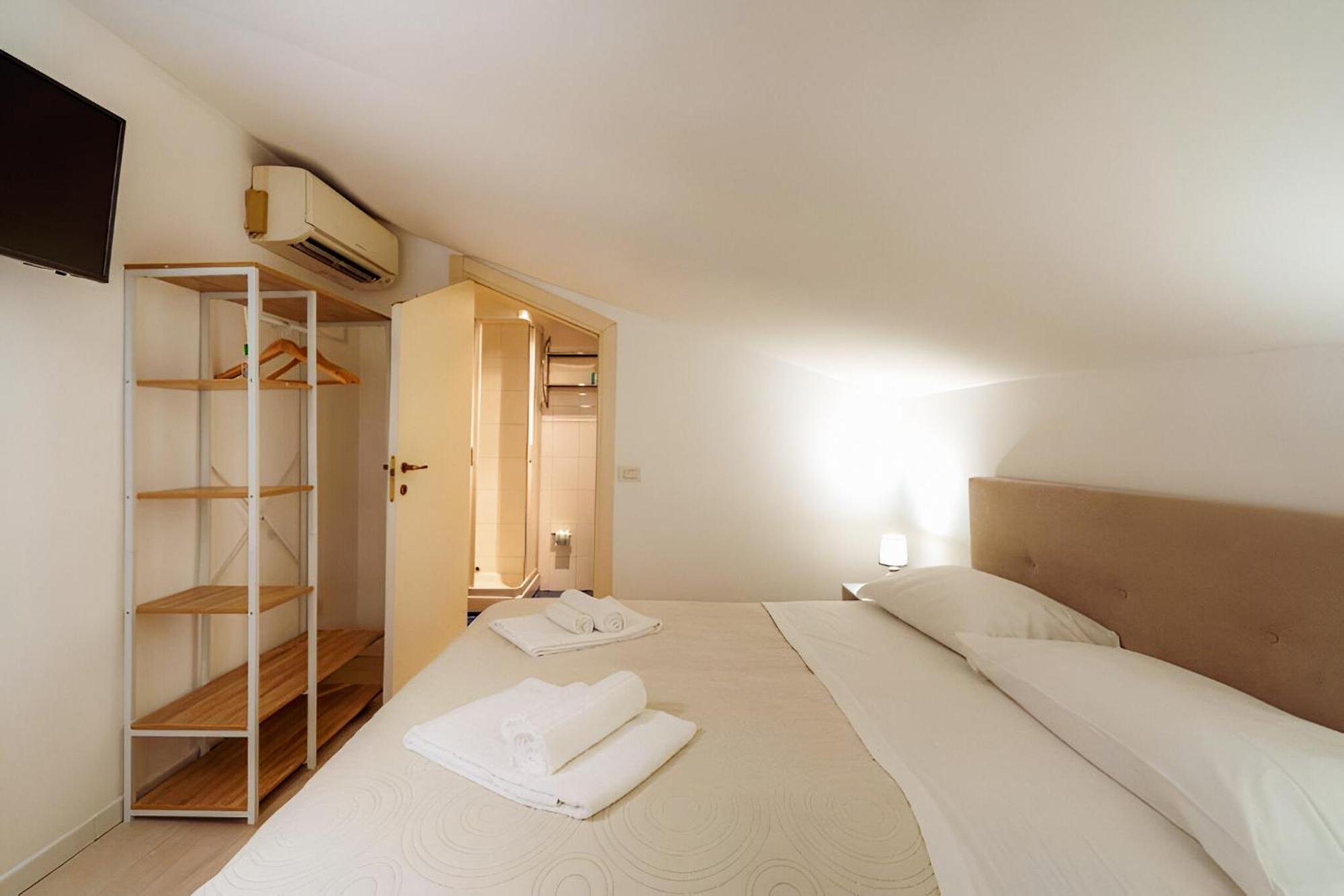 Hotiday Room Collection - Ortigia Opera Syracuse Buitenkant foto